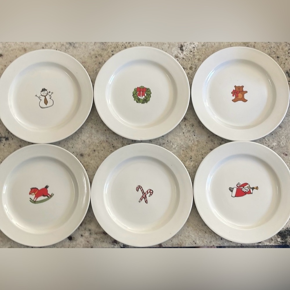 6 Porcelain Plates Minimalist Christmas Snowman Candy Cane Signature Housewares
